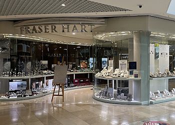 Peterborough jewellers Fraser Hart image 1