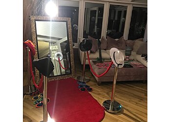 Fresh Prints Photo Booths