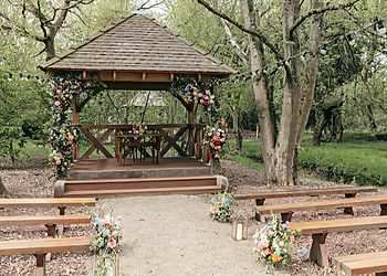 Freya Croisdale Weddings