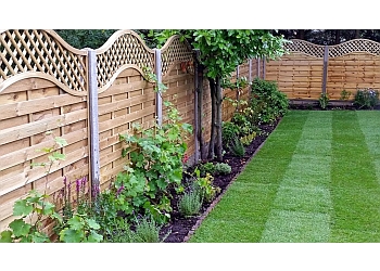 3 Best Fencing Contractors in Rochester Upon Medway, UK - Top Picks ...