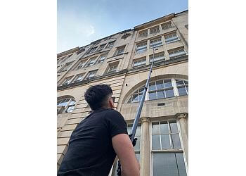 G1 Window Cleaner