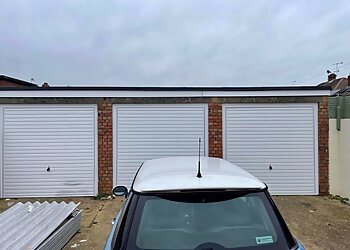 G & N Garage Doors