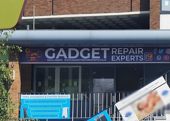 Wokingham cell phone repair Gadget Repair Experts image 1