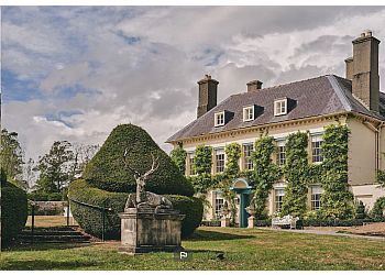 Gileston Manor