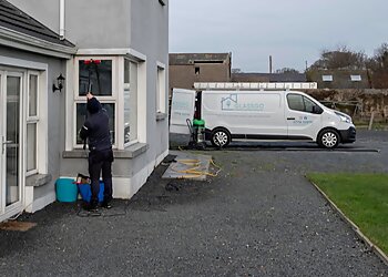 Lisburn window cleaners GlassGo Exterior Cleaning Services image 1