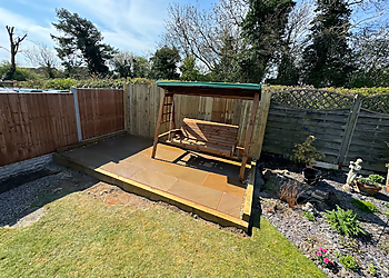 Greenwood Gardens & Fencing