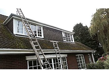 Gutter Clear and Cleaning Service