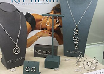 3 Best Jewellers in Preston, UK - Expert Recommendations