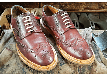 3 Best Shoe Shops in Barnsley, UK - Expert Recommendations