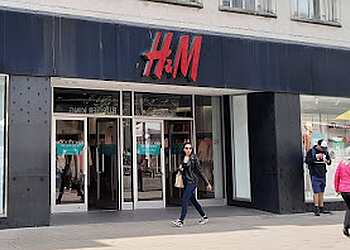 H&M Portsmouth