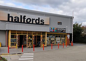 Basingstoke Deane bicycle shops Halfords Basingstoke image 1