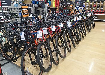 Halfords Store Salisbury
