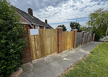 Hangleton fencing