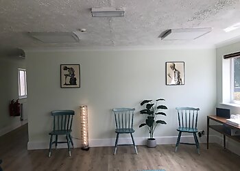 Hannah Needler, M.Ost, ND, DO - FIGURE AND FORM OSTEOPATHY