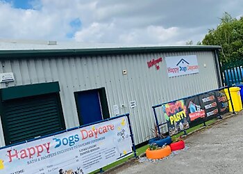 Happy Dogs Daycare