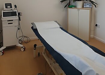 Ross Juszczak, M.Ost - NOTTS OSTEOPATHY