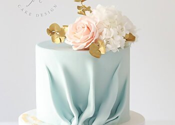 Hayley Elizabeth Cake Design