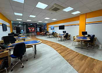 Hays Travel Leeds White Rose