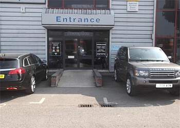 3 Best Car Body Shops in Newbury, UK - Expert Recommendations