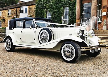 Bury wedding cars Hearts Wedding Cars  image 1