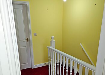 Helping Hand Painter and Decorator