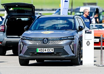 Hendy Renault Salisbury