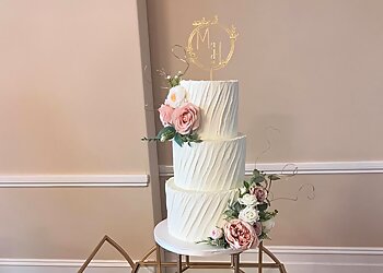 Carmarthenshire cake makers Higgins Bespoke Cakes image 1