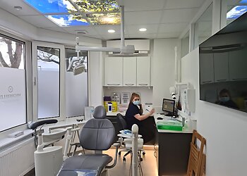 Highfield Dental & Facial Clinic