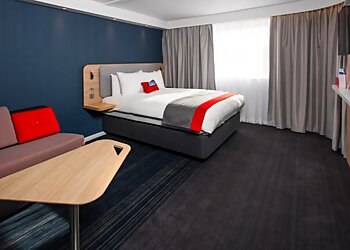 Holiday Inn Express Portsmouth - North