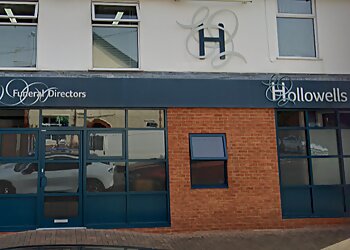 Northampton funeral directors Hollowells Funeral Directors image 1