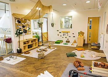 Holyrood Nursery Princes Dock