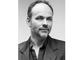 Howard Beardmore - HOWARD BEARDMORE OSTEOPATH Howard Beardmore - HOWARD BEARDMORE OSTEOPATH