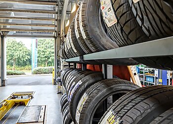 IN‘n’OUT Autocentres Basildon