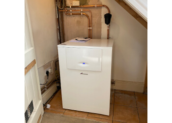 Illustrious Plumbing & Heating