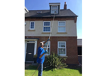 Invisible Window Cleaning