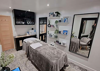Iram's Beauty Lounge Iram's Beauty Lounge