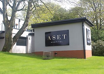 Irfan Khan, MBChB, MRCS (Glas), FRCS (Plast) - ASET HOSPITAL