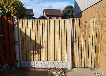J & H Fencing