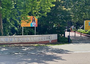 Jamie Gisby BSc, LicAc, DipAT, MBAcC