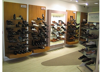 3 Best Shoe Shops in Blackpool, UK - Expert Recommendations