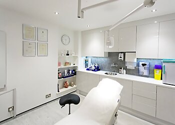 Fife cosmetic clinics Julia Hart Skin Clinic image 1