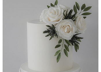 Elegant Wedding Cake Designer in Scotland | Philippa Rose Cake Design |  Monifieth