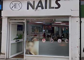 K K Nails