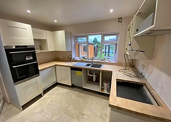 KM Builders Oxford Ltd