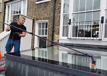 KM Window Cleaning