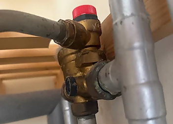 K V Plumbing & Heating