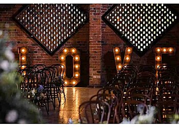 Kabooth Photo Booth & Magic Mirror Hire