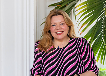 Katie Palmer Hypnotherapy and Transformative Coaching