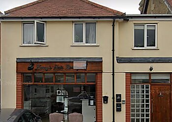 Kenny's Hair Boutique