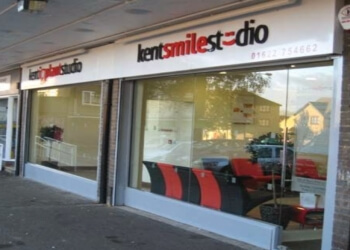 smile & co dental clinic พญาไท login